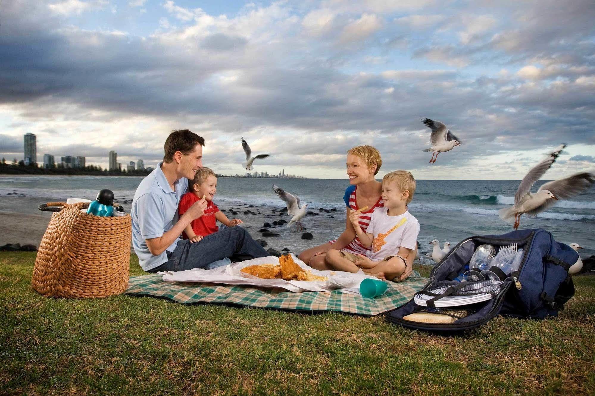 Burleigh Beach Tourist Park Gold Coast Dış mekan fotoğraf